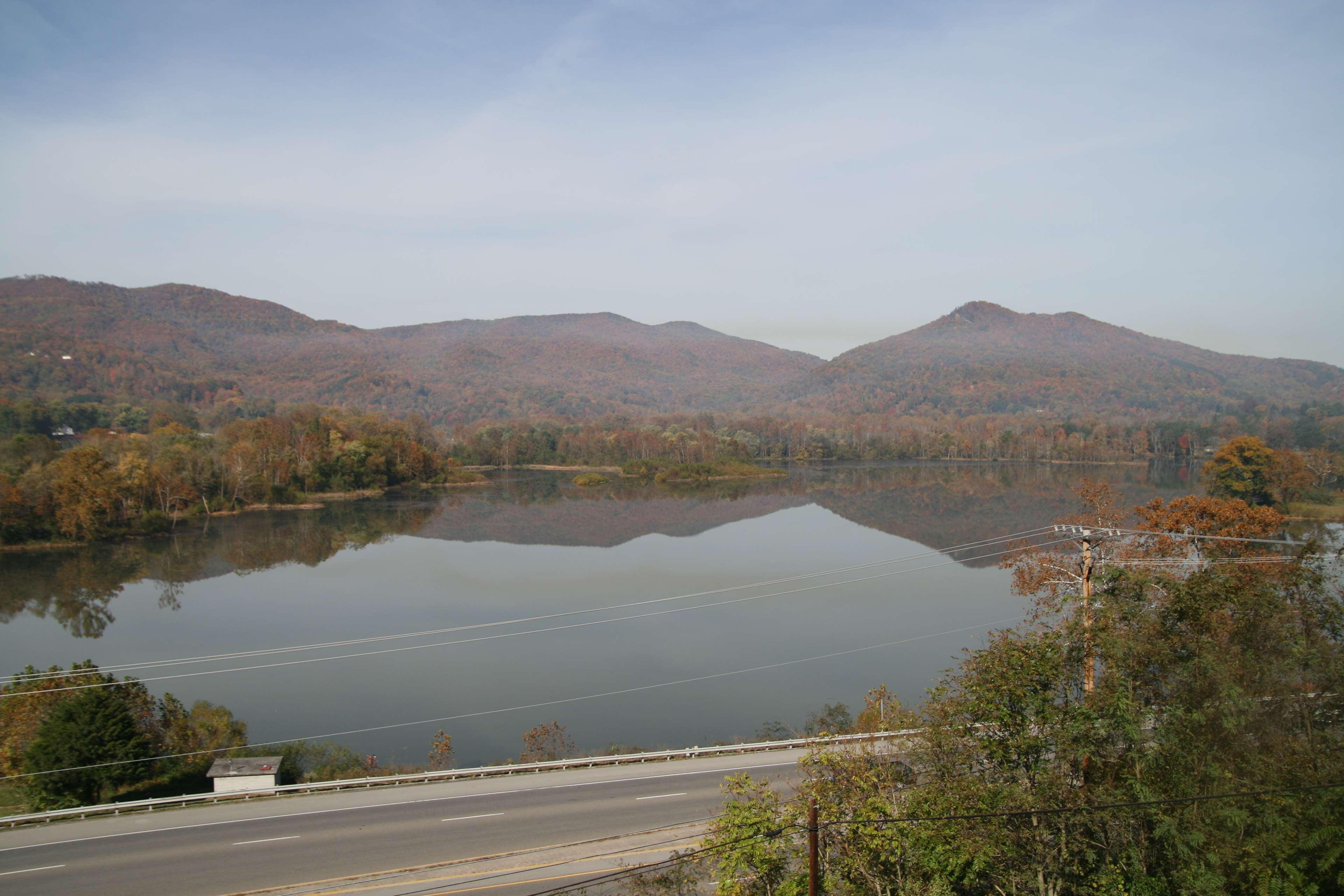 Hampton Inn Caryville-I-75/Cove Lake-State Park Exterior foto