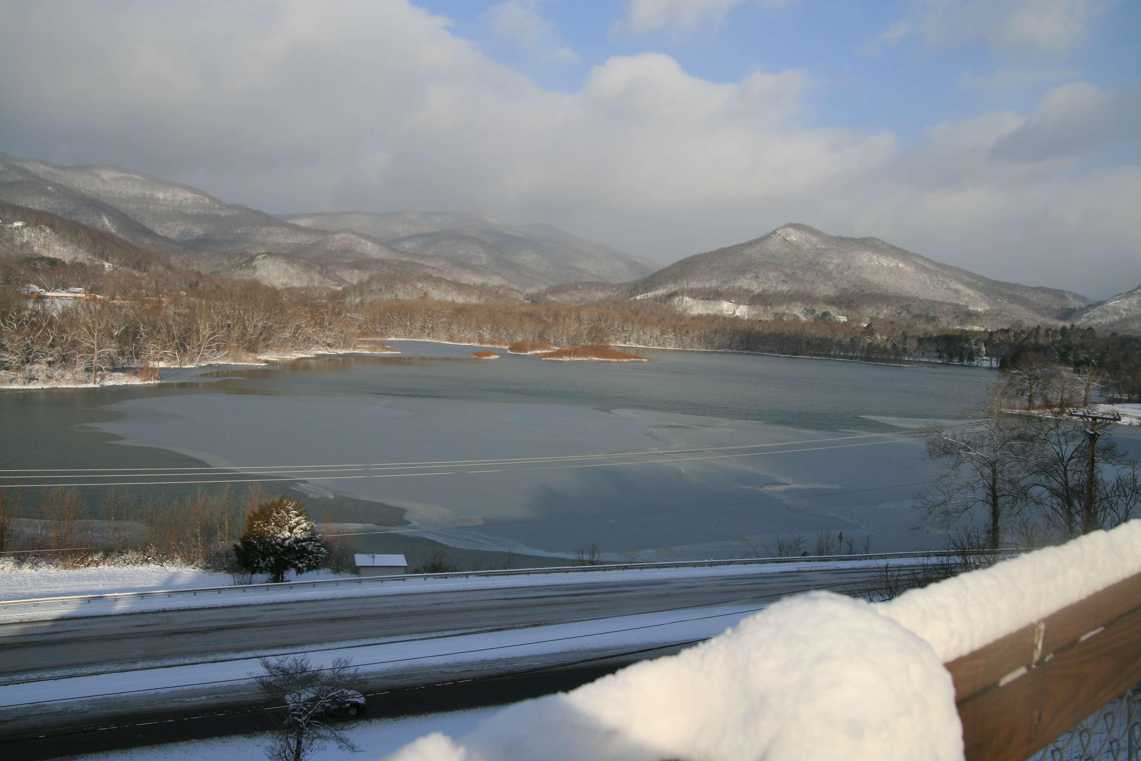Hampton Inn Caryville-I-75/Cove Lake-State Park Exterior foto
