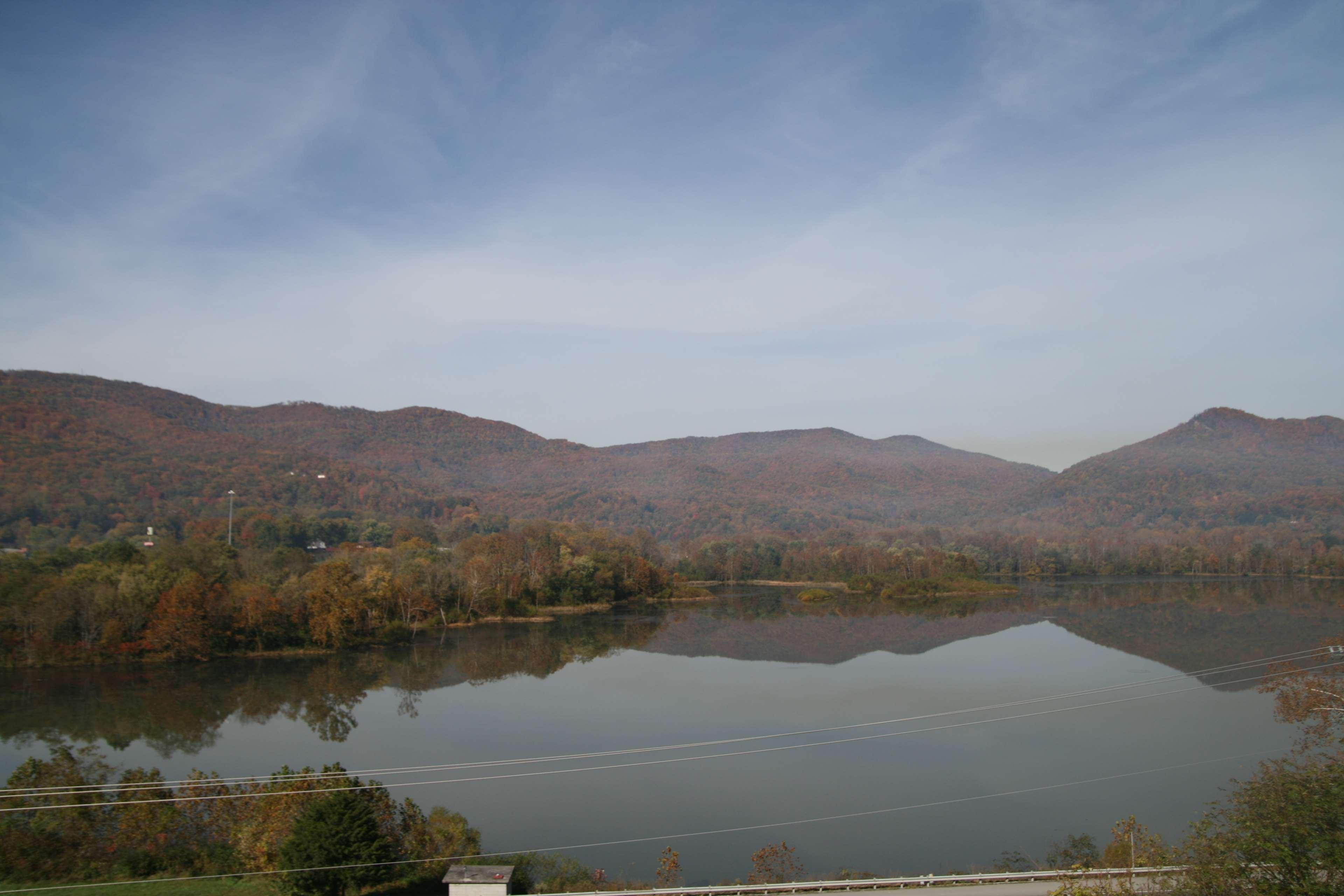 Hampton Inn Caryville-I-75/Cove Lake-State Park Exterior foto